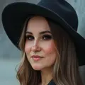 Александра из Нижнего Новгорода, ищу на сайте открытые отношения