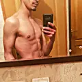 Yousef из Рубежного, мне 25, познакомлюсь для регулярного секса