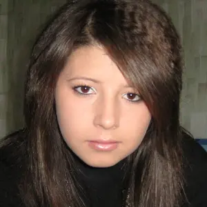 Майя из Кизела, ищу на сайте регулярный секс