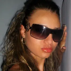 Я Снежана, 23, из Кизела, ищу знакомство для регулярного секса