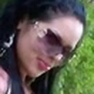 Ева из Среднеколымска, ищу на сайте секс на одну ночь