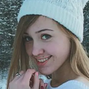 Ольга из Тынды, мне 19, познакомлюсь для общения