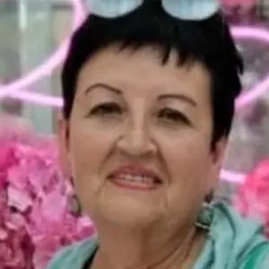 Светлана из Белгорода, мне 63, познакомлюсь для постоянных отношений