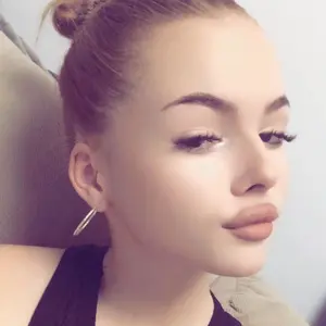 Дарья из Ульяновска, мне 25, познакомлюсь для вирт