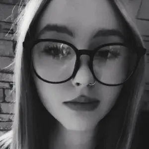 Катерина из Львова, мне 18, познакомлюсь для приятного времяпровождения