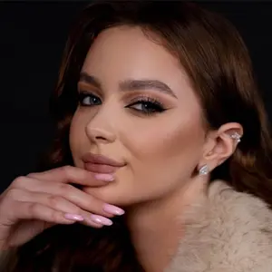 Violet из Киева, мне 21, познакомлюсь для общения