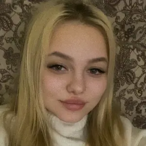 Я Дарья, 21, из Новосибирска, ищу знакомство для совместных путешествий
