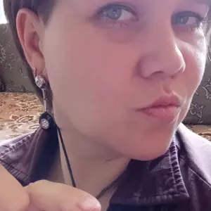 Елена из Краснодара, ищу на сайте общение