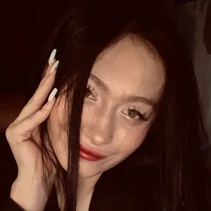 Я Виктория, 18, знакомлюсь для секса на одну ночь в Краснодаре