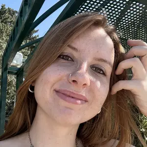 Rina из Витебска, мне 22, познакомлюсь для регулярного секса